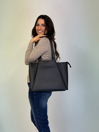 LOVEVOOK_SOPHIA LAPTOP BAG BLACK _ SOPHIA LAPTOP BAG BLACK _ Ebony Boutique NZ