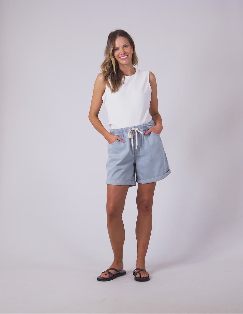 HOLLY STRIPE SHORT BLUE / WHITE STRIPE