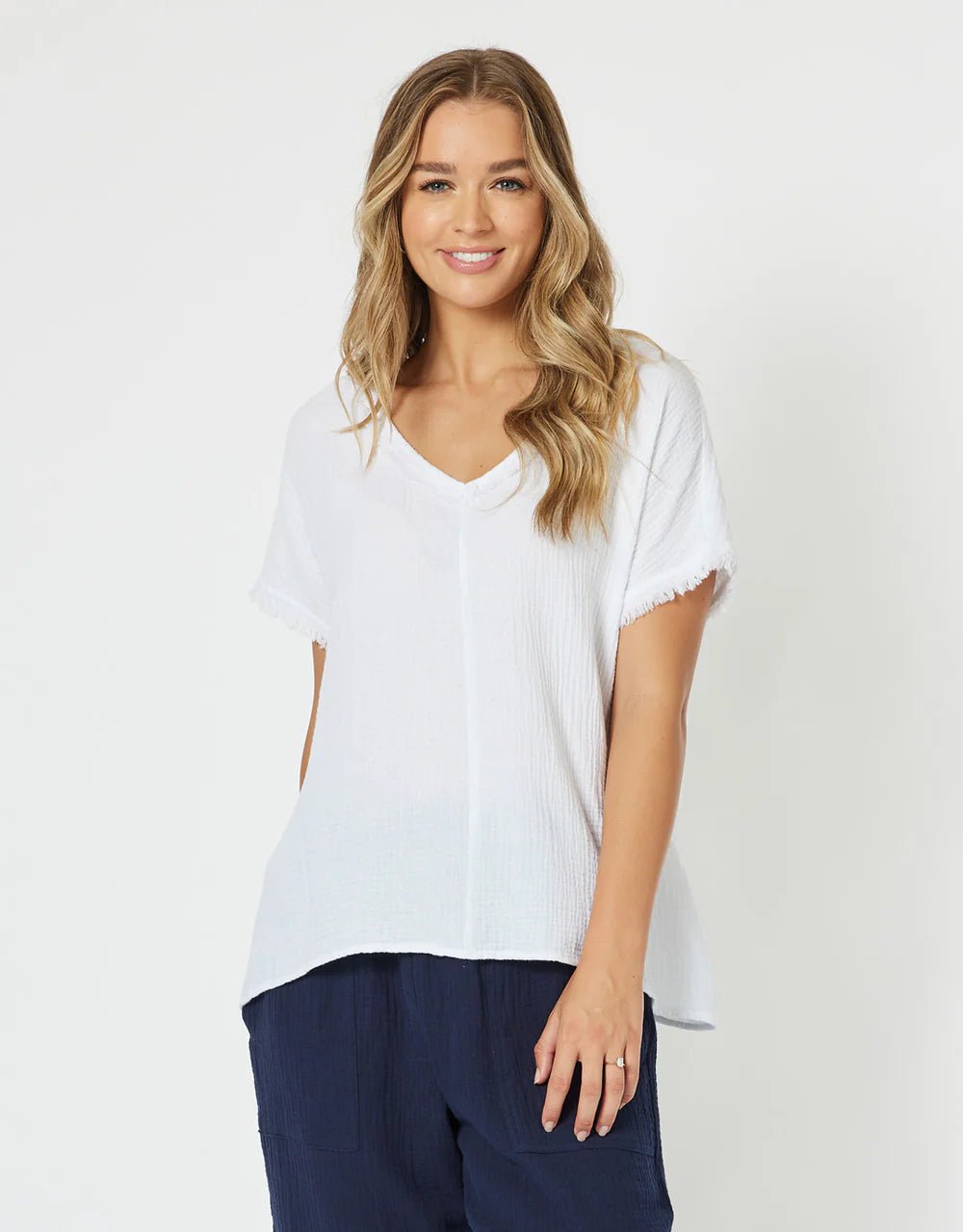 THREADZ_BYRON COTTON V NECK TOP _ BYRON COTTON V NECK TOP _ Ebony Boutique NZ