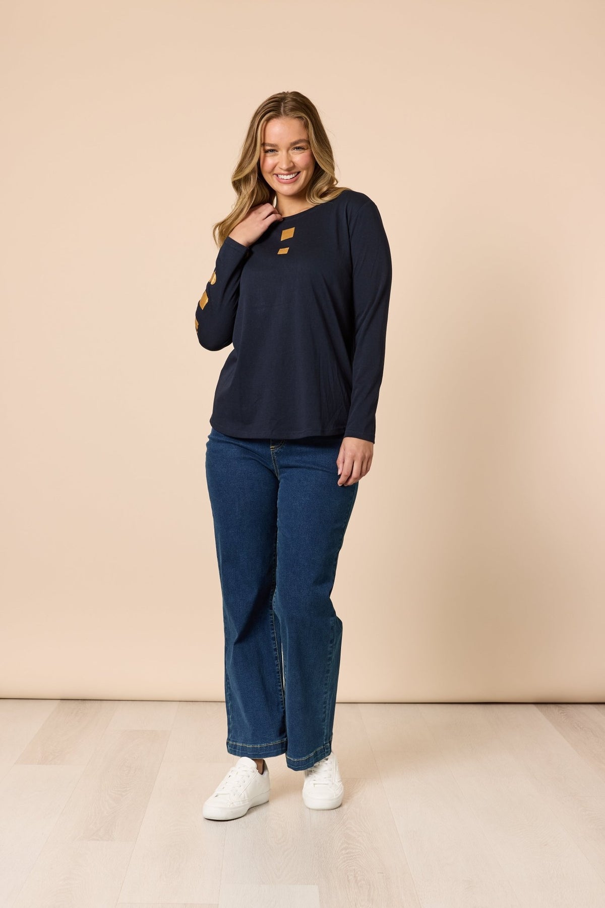 THREADZ_HEARTS SQUARE TEE NAVY _ HEARTS SQUARE TEE NAVY _ Ebony Boutique NZ