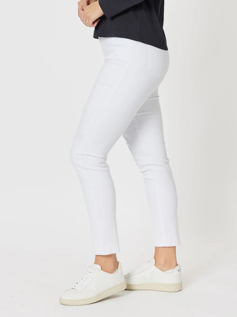 THREADZ_LA PULL ON DISTRESSED JEAN _ LA PULL ON DISTRESSED JEAN _ Ebony Boutique NZ