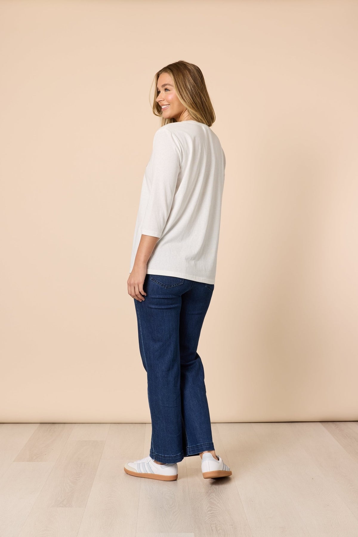 THREADZ_MILAN TEE WHITE _ MILAN TEE WHITE _ Ebony Boutique NZ