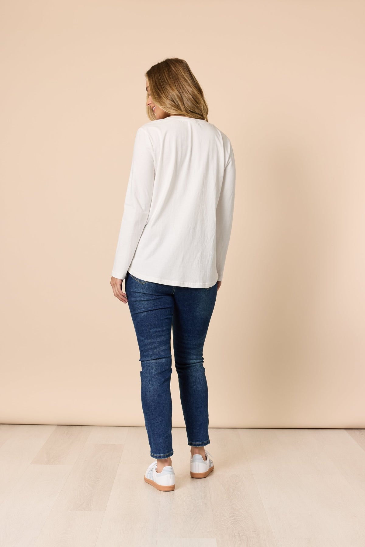 THREADZ_SWEETHEART TEE IVORY _ SWEETHEART TEE IVORY _ Ebony Boutique NZ