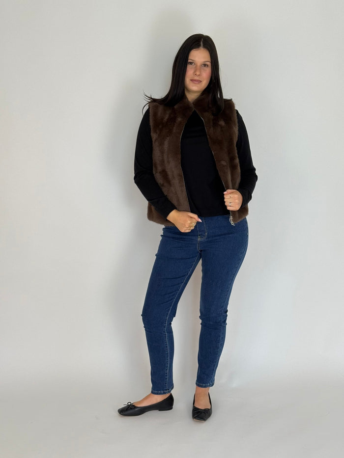 VINES AND SPRINGS_FAUX MINK FUR VEST CHOCOLATE _ FAUX MINK FUR VEST CHOCOLATE _ Ebony Boutique NZ