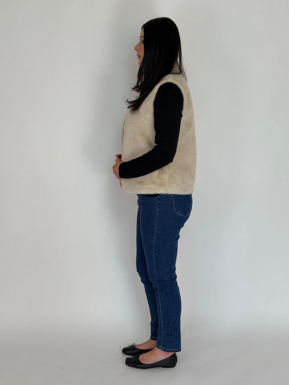 VINES AND SPRINGS_FAUX MINK FUR VEST FAWN _ FAUX MINK FUR VEST FAWN _ Ebony Boutique NZ