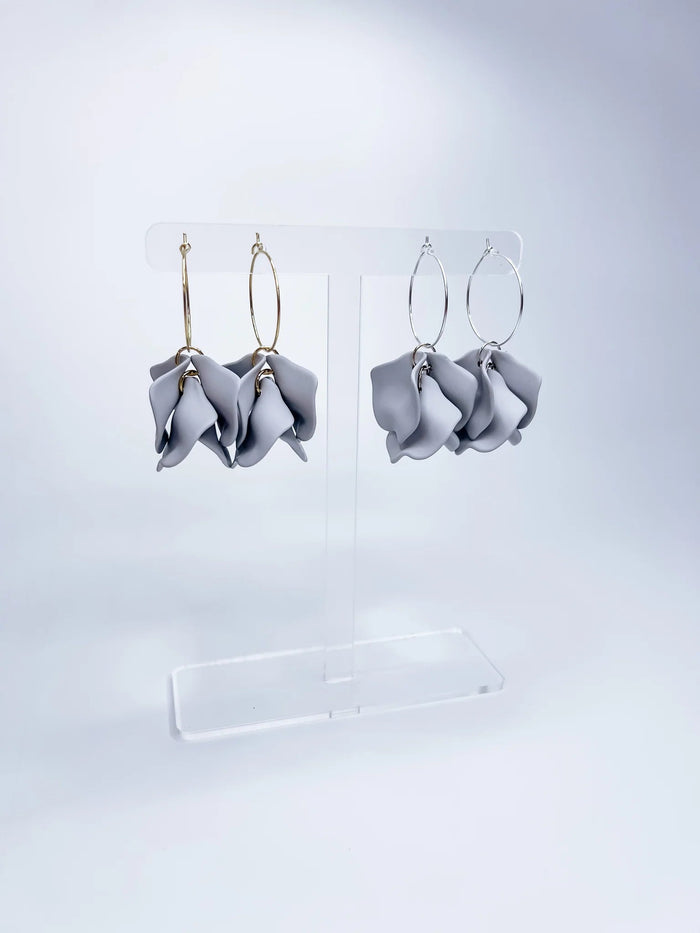 WILLOW COLLECTIVE_PEONY EARRINGS SILVER GREY _ PEONY EARRINGS SILVER GREY _ Ebony Boutique NZ