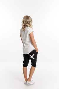 HOME-LEE_3/4 APARTMENT PANT BLACK WITH WHITE PRINT _ _ Ebony Boutique NZ