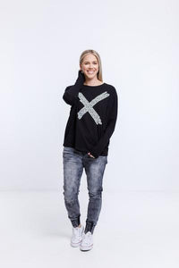 HOME-LEE_BATWING TEE BLACK WITH WHITE MINI HEART X PRINT _ _ Ebony Boutique NZ