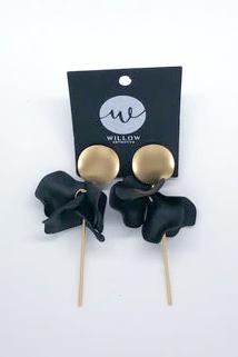WILLOW COLLECTIVE_FLORA EARRINGS GOLD BLACK _ _ Ebony Boutique NZ
