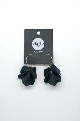 WILLOW COLLECTIVE_PEONY EARRINGS GOLD BLACK _ _ Ebony Boutique NZ