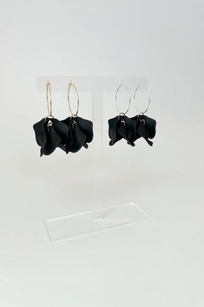 WILLOW COLLECTIVE_PEONY EARRINGS GOLD BLACK _ _ Ebony Boutique NZ