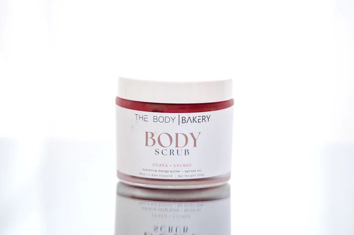 THE BODY BAKERY_GUAVA AND LYCHEE SCRUB _ GUAVA AND LYCHEE SCRUB _ Ebony Boutique NZ