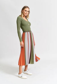 WE ARE THE OTHERS_THE SUNRAY PLEAT SKIRT _ _ Ebony Boutique NZ
