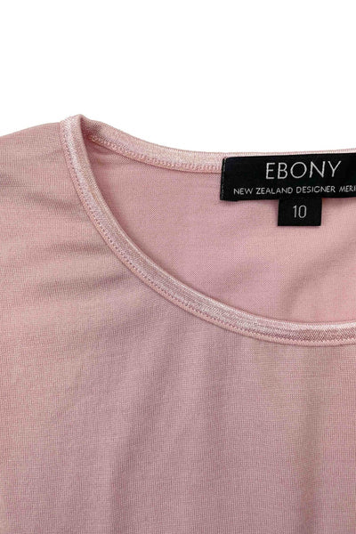 EBONY_WOMENS 100% MERINO (210) LONG SLEEVE SATIN CREW TOP BLUSH _ _ Ebony Boutique NZ